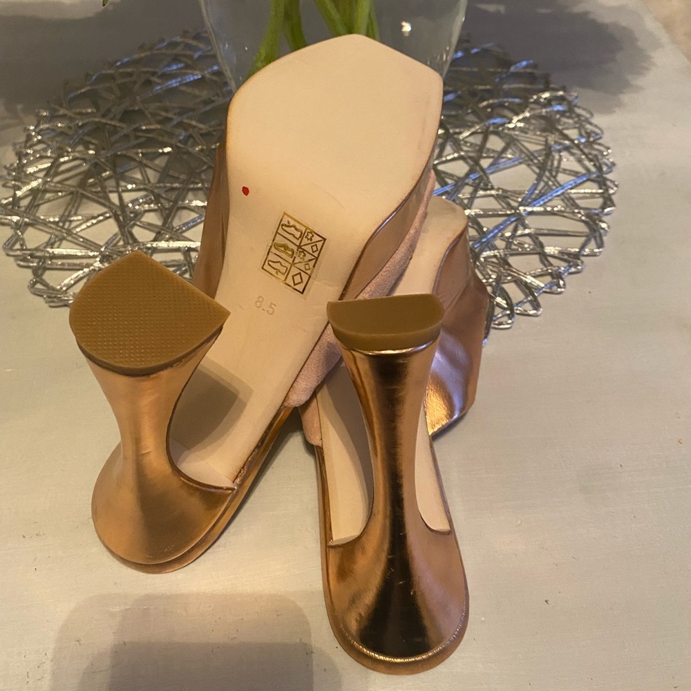 New Jeffrey Campbell Hollyweird in Rose Gold Natural Suede Size 8.5 - Picture 15 of 15